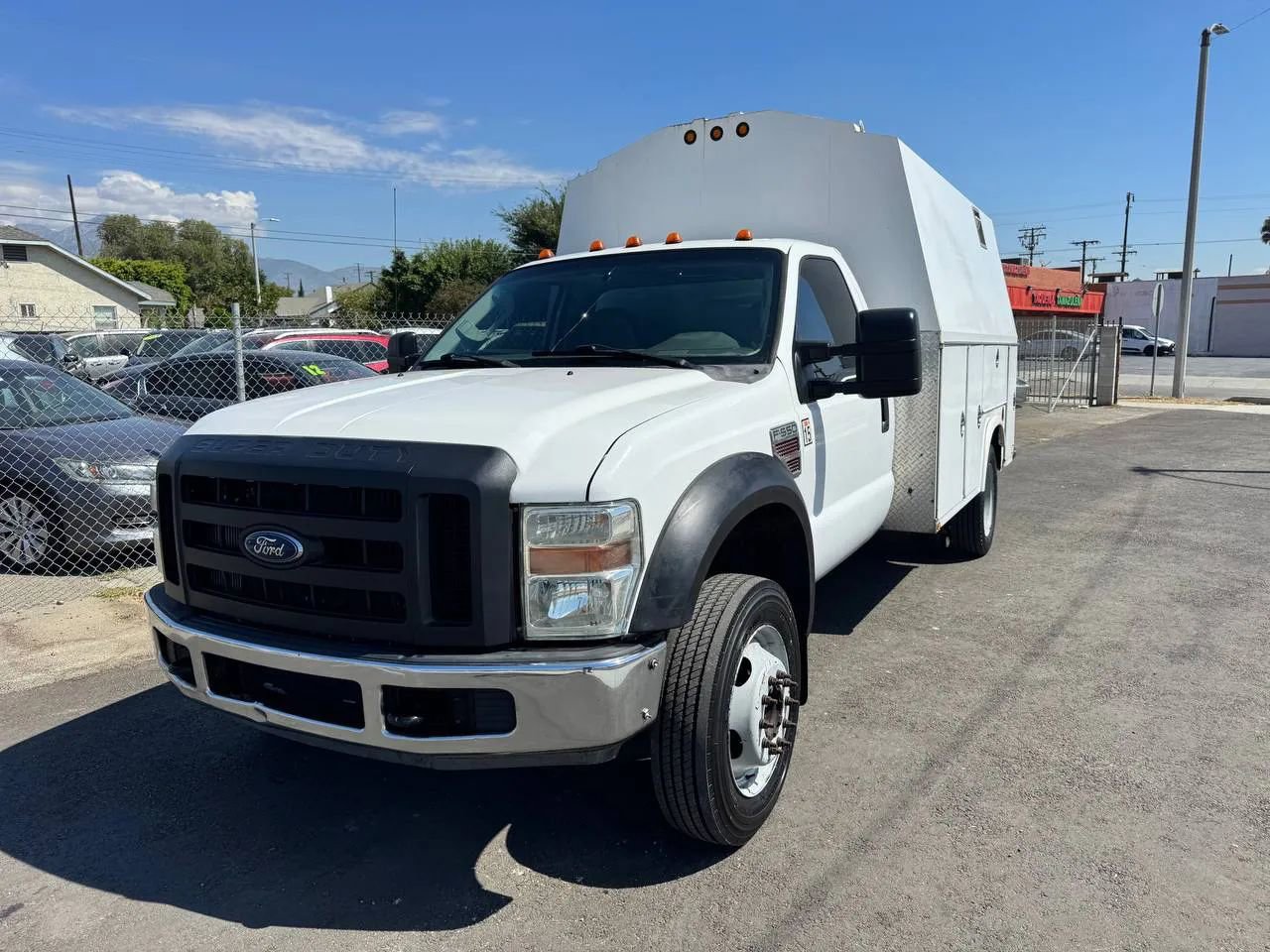Used 2008 Ford F550 2WD Regular Cab Super Duty image 3