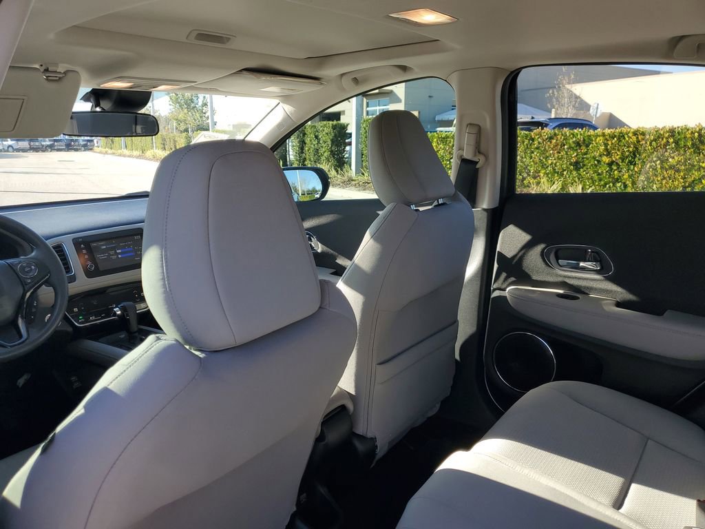 Used 2019 Honda HR-V EX image 17