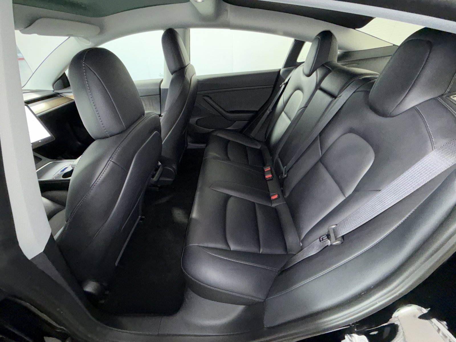 Used 2023 Tesla Model 3 Performance image 25