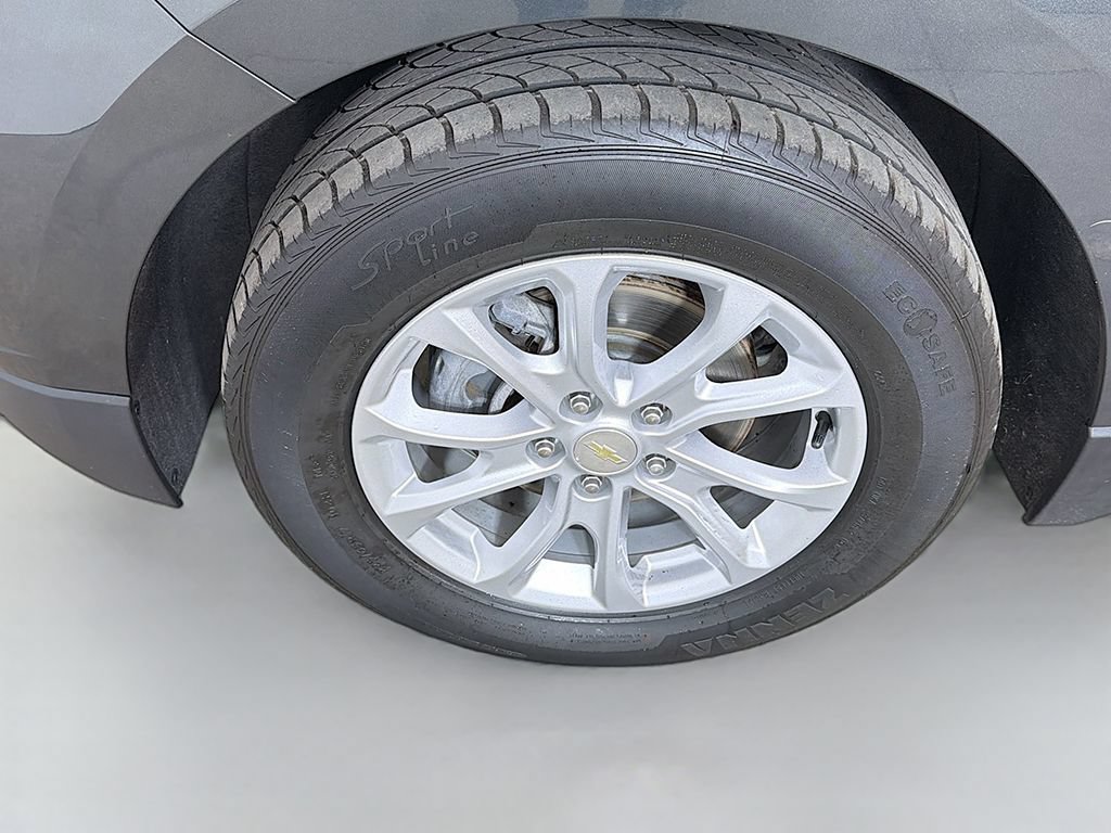 Used 2020 Chevrolet Equinox LS FWD image 15