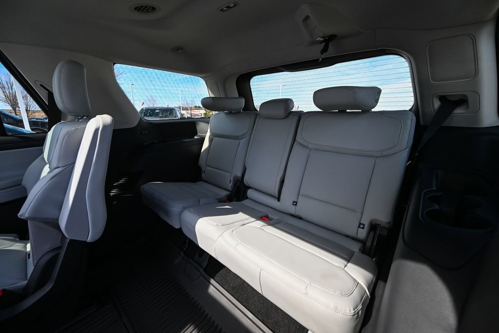 New 2026 Ford Expedition Platinum w/ Driver's Package image 19