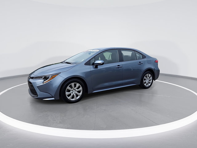 Certified 2026 Toyota Corolla LE FWD image 5