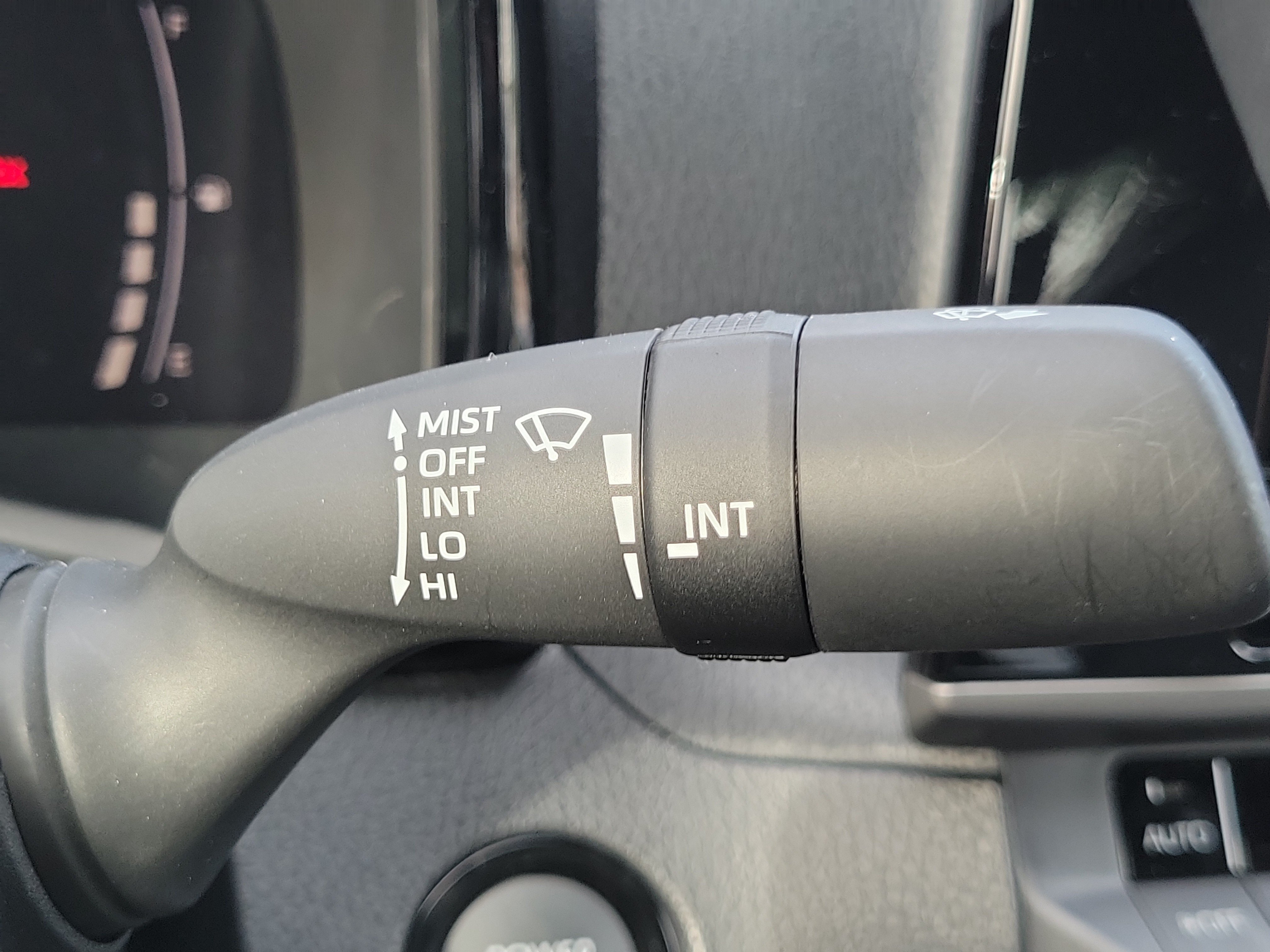 Used 2026 Toyota Camry SE FWD image 25