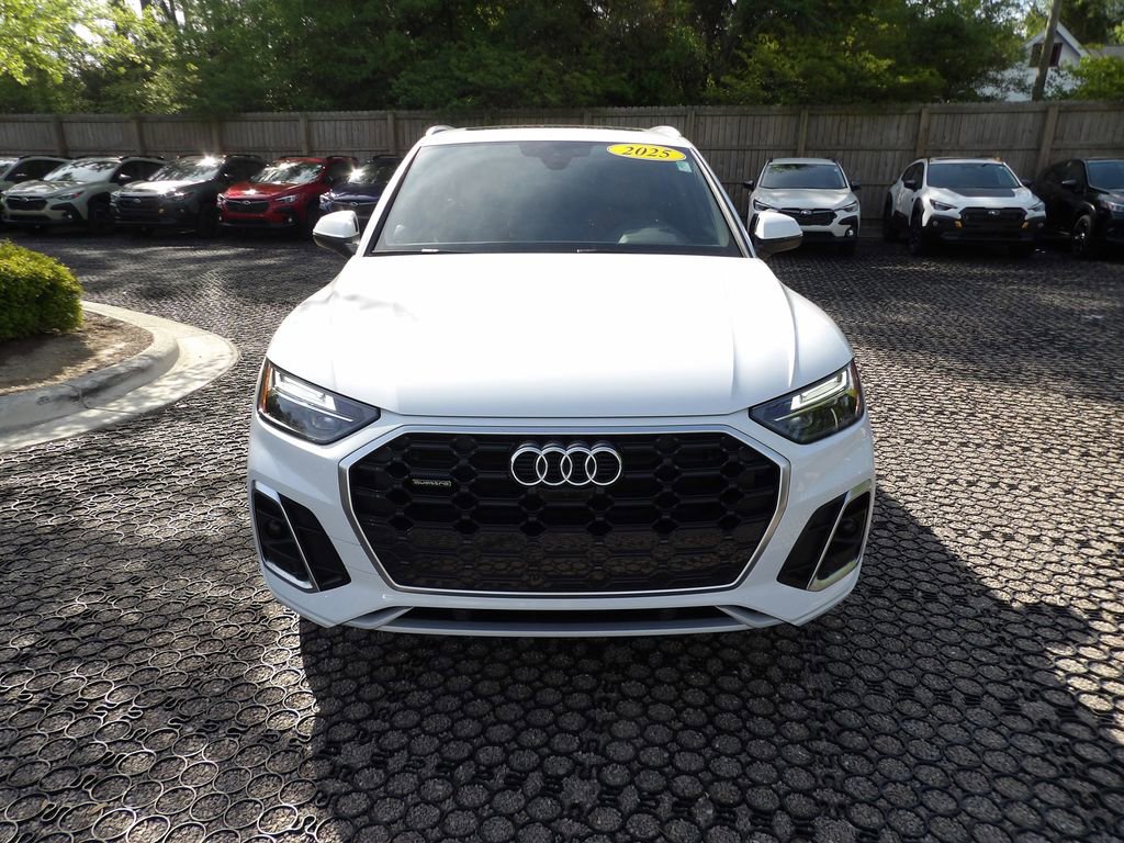 Used 2025 Audi Q5 2.0T Premium Plus image 2