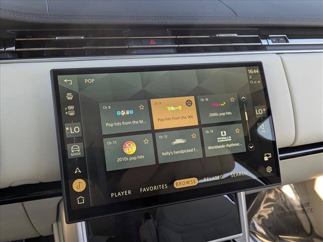 Used 2025 Land Rover Range Rover Long Wheelbase SE AWD/4WD image 11