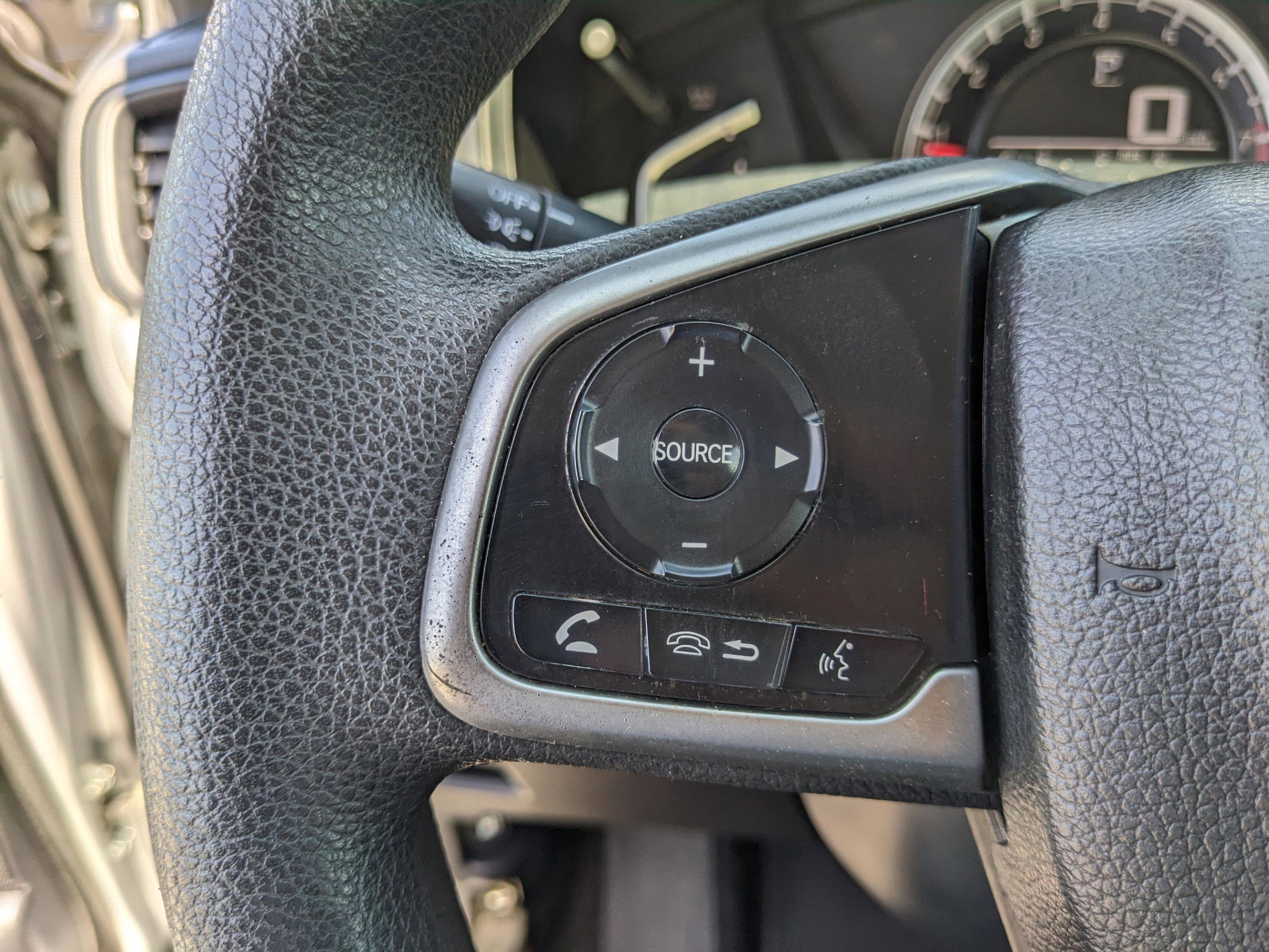 Used 2017 Honda CR-V LX image 32