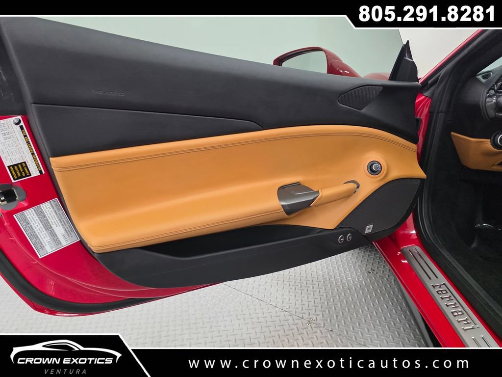 Used 2017 Ferrari 488 GTB RWD image 22