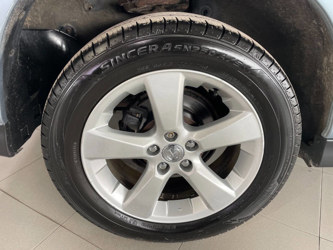 Used 2004 Lexus RX 330 AWD image 12