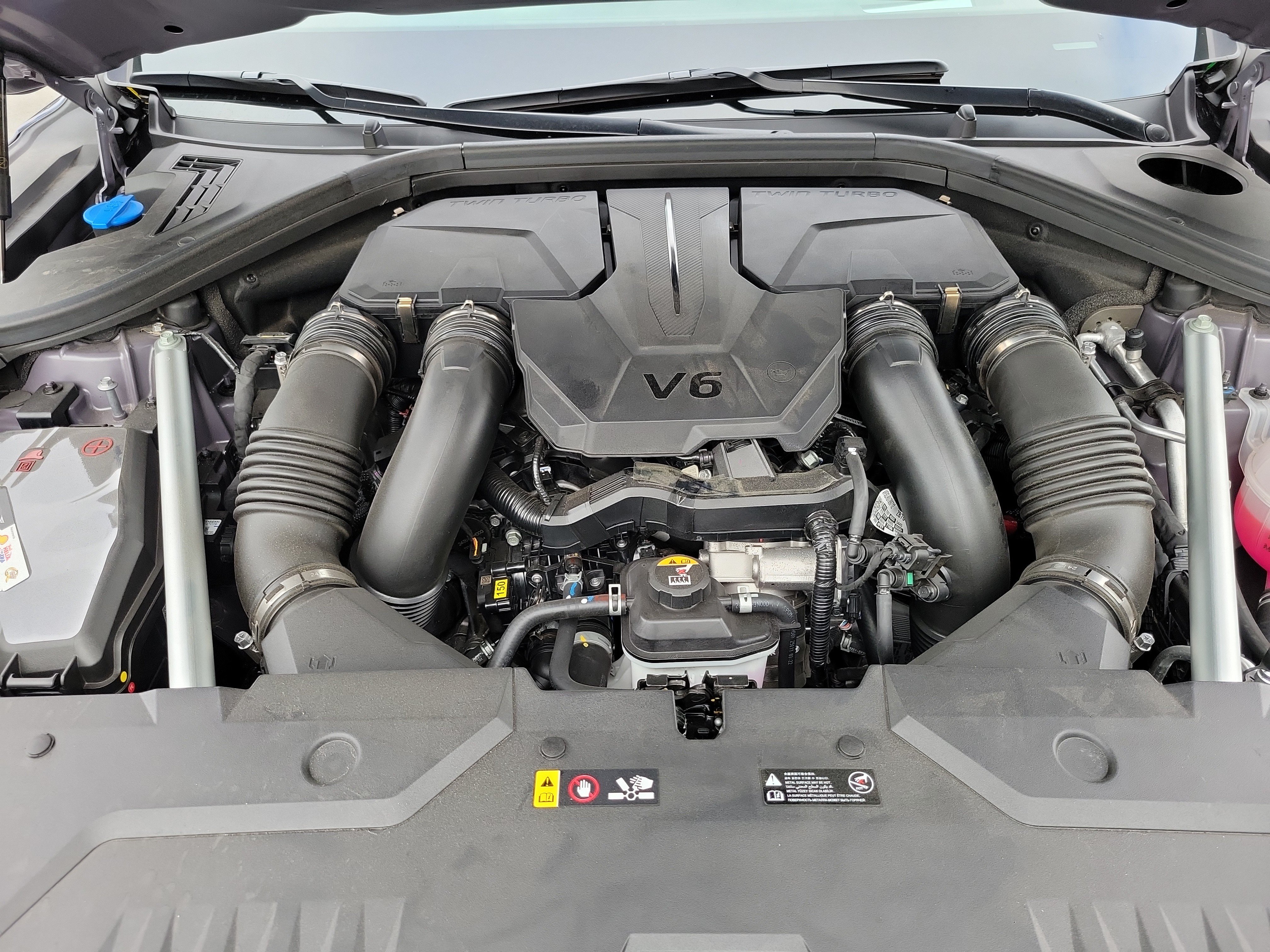 Certified 2026 Genesis GV70 3.5T Sport Prestige AWD/4WD image 26