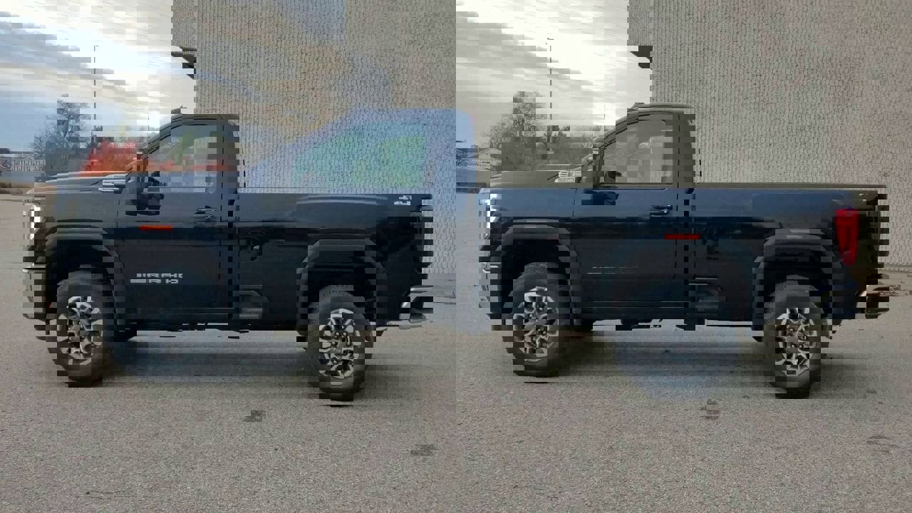 New 2025 GMC Sierra 2500 SLE w/ SLE Convenience Package image 36