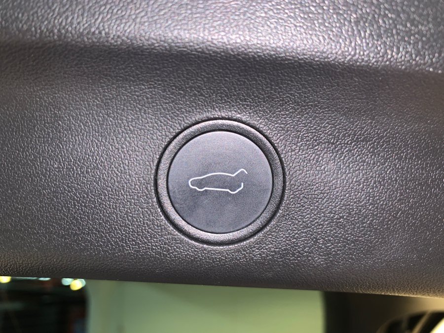 Used 2021 Tesla Model Y Performance AWD/4WD image 56