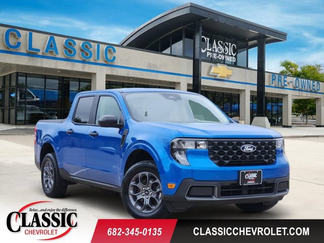 Used 2025 Ford Maverick XLT FWD image 1