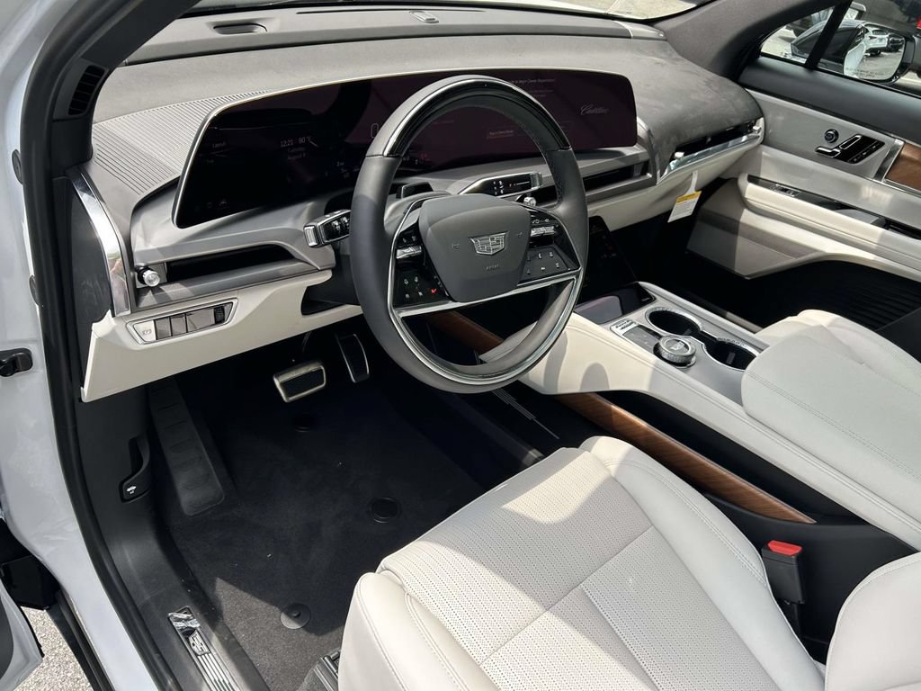 New 2027 Cadillac Vistiq Sport AWD/4WD image 18