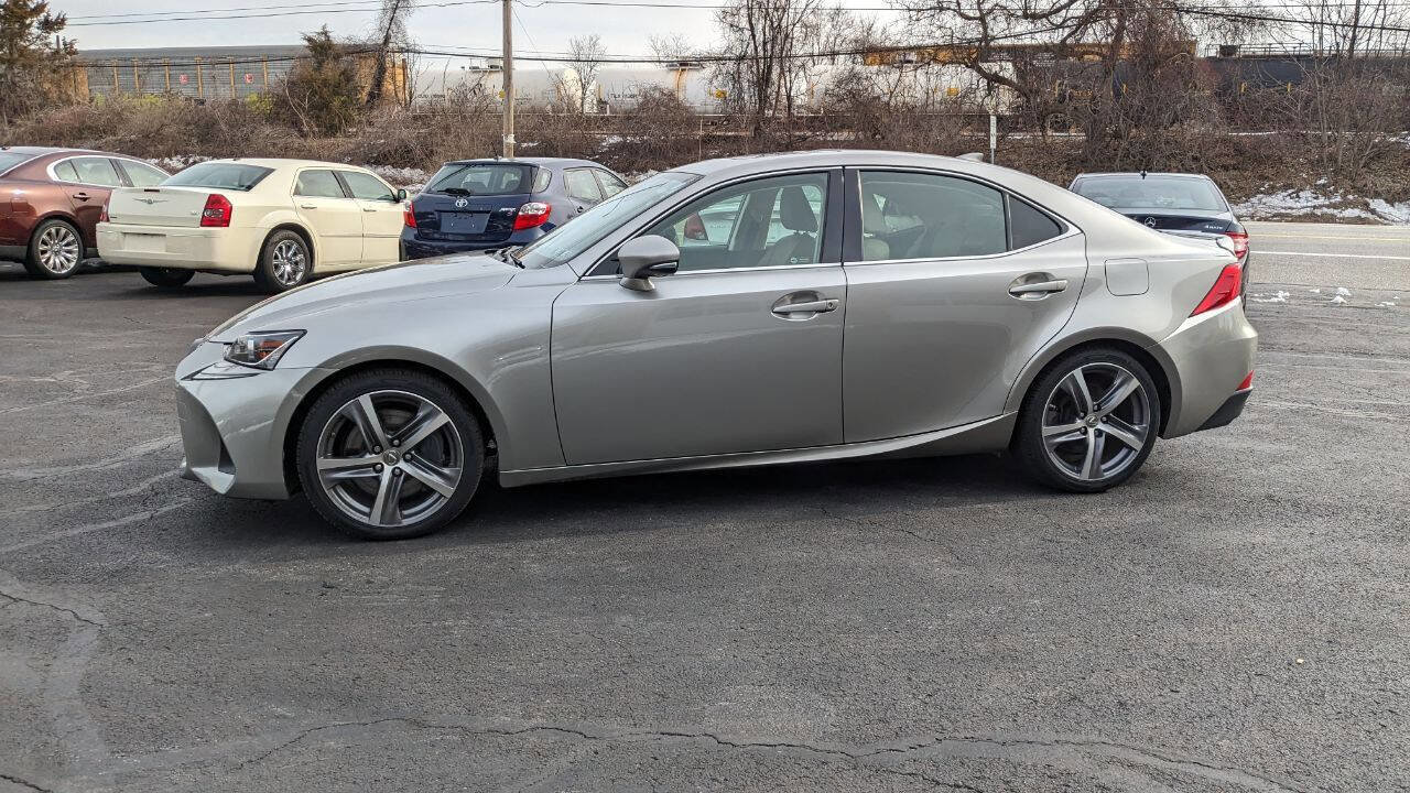 Used 2018 Lexus IS 300 AWD w/ Comfort Package image 19