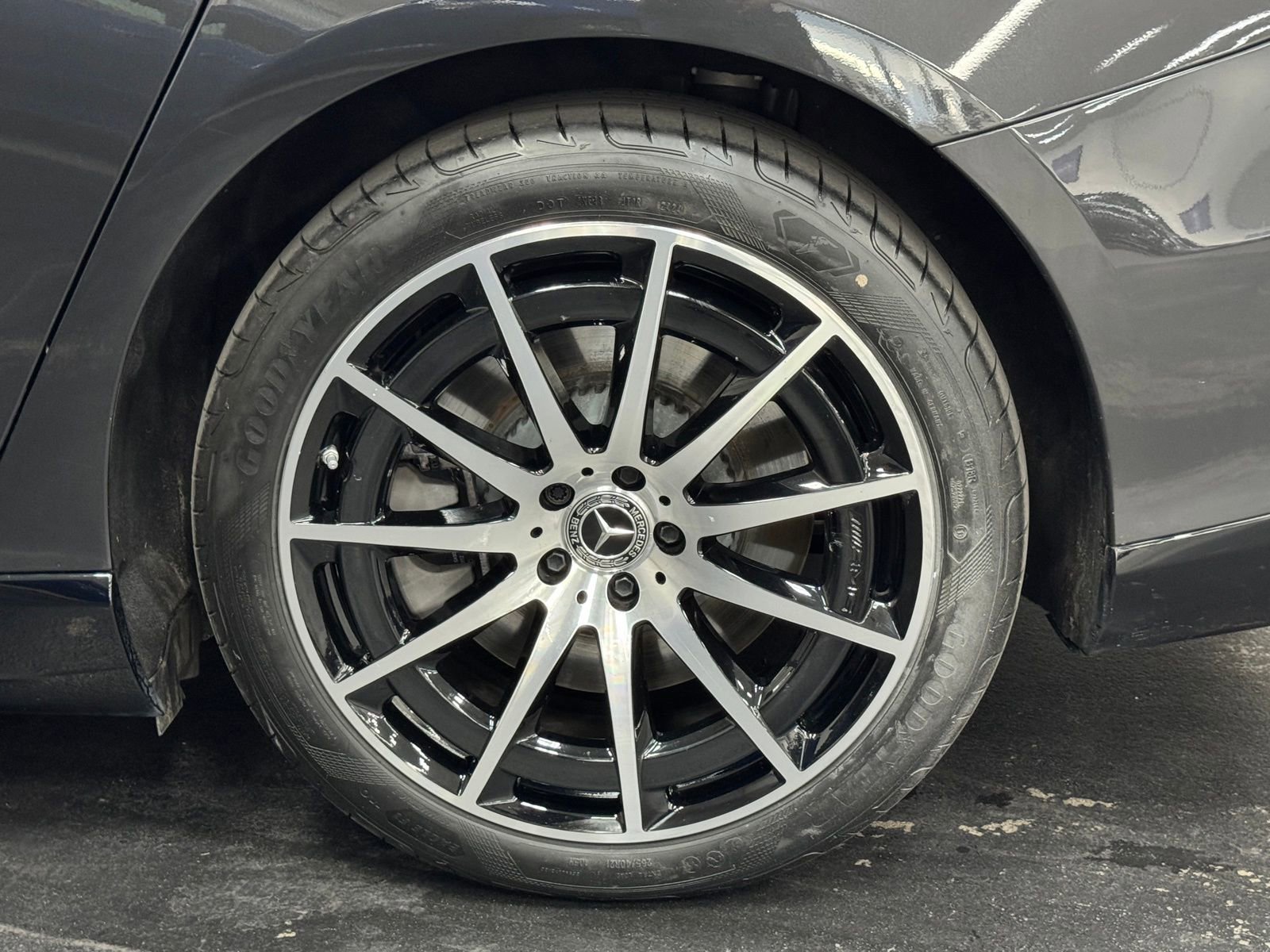 Certified 2023 Mercedes-Benz EQS 580 4MATIC Sedan image 18