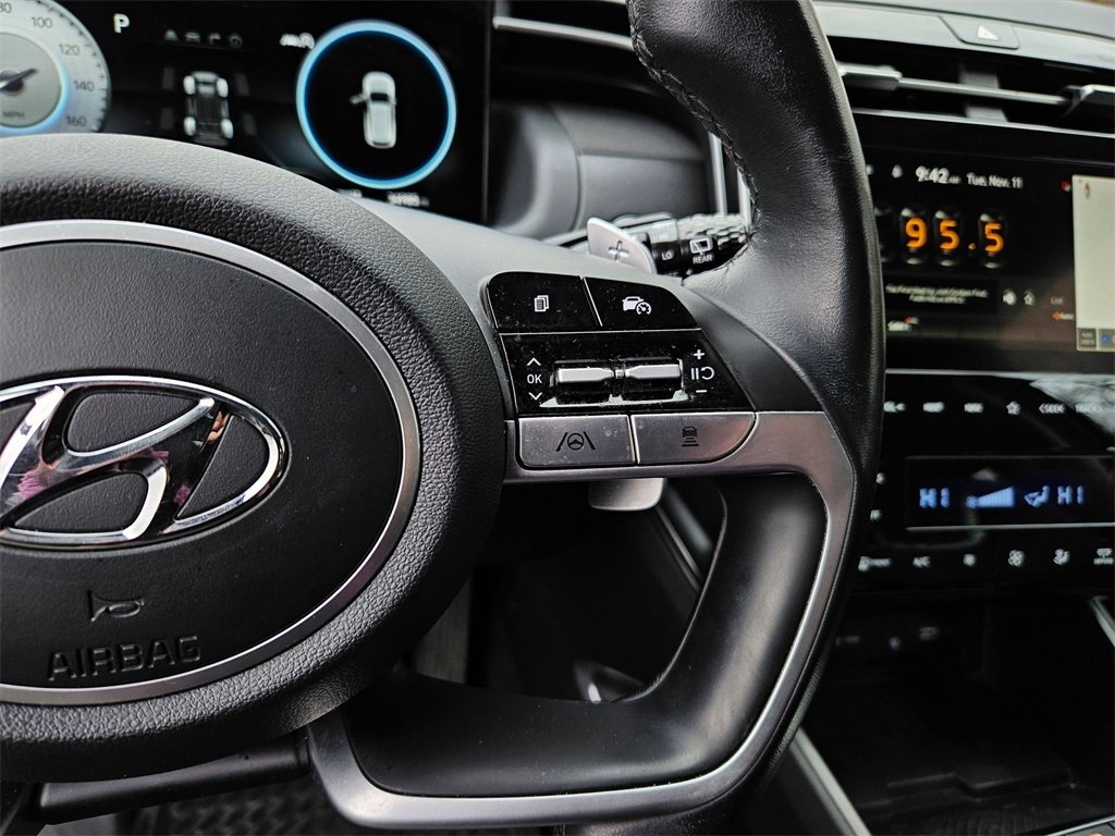 Used 2022 Hyundai Tucson Limited w/ Cargo Package image 12