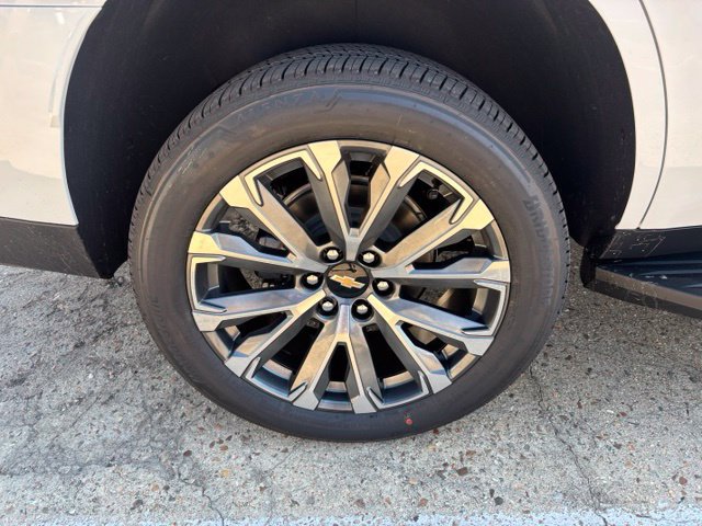 New 2026 Chevrolet Tahoe High Country w/ Sun And Tow Package AWD/4WD image 9