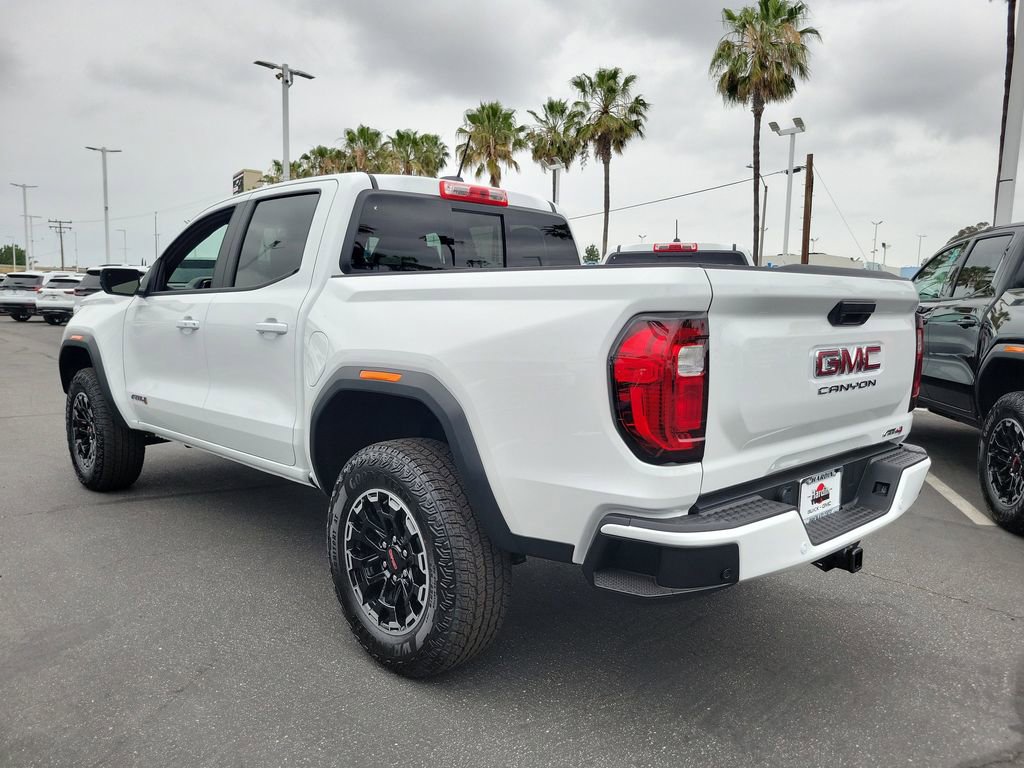 New 2026 GMC Canyon AT4 image 3