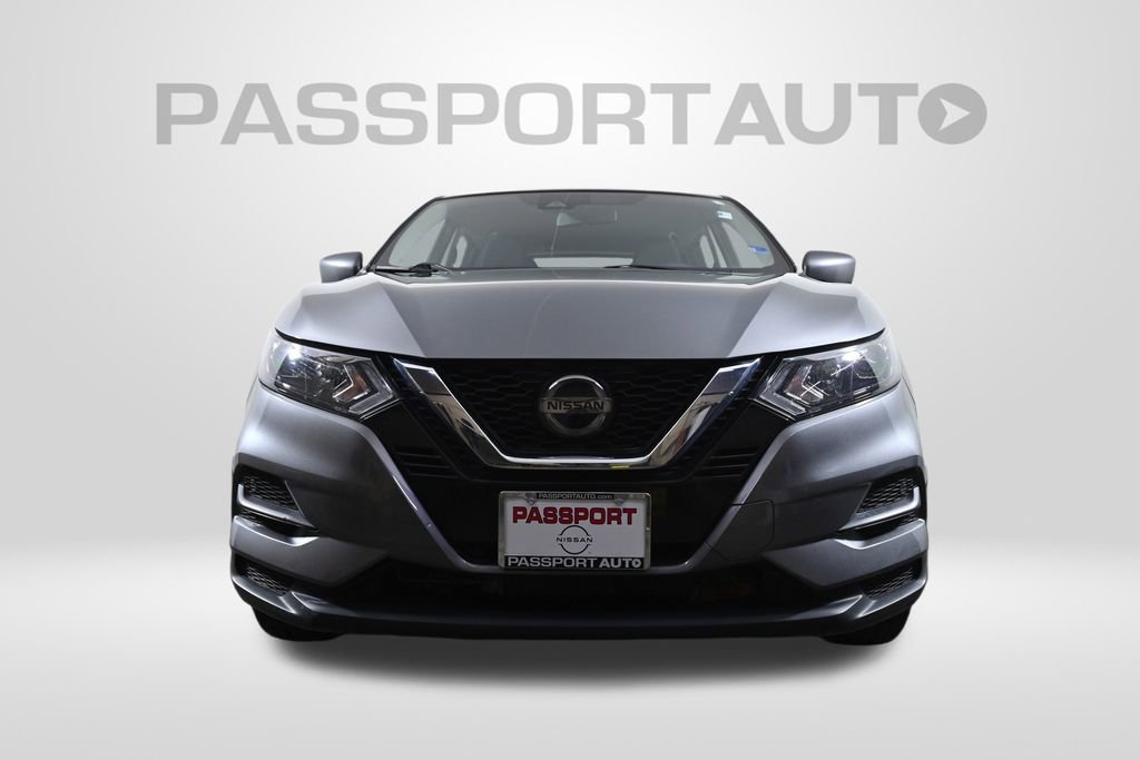 Used 2021 Nissan Rogue Sport S image 2