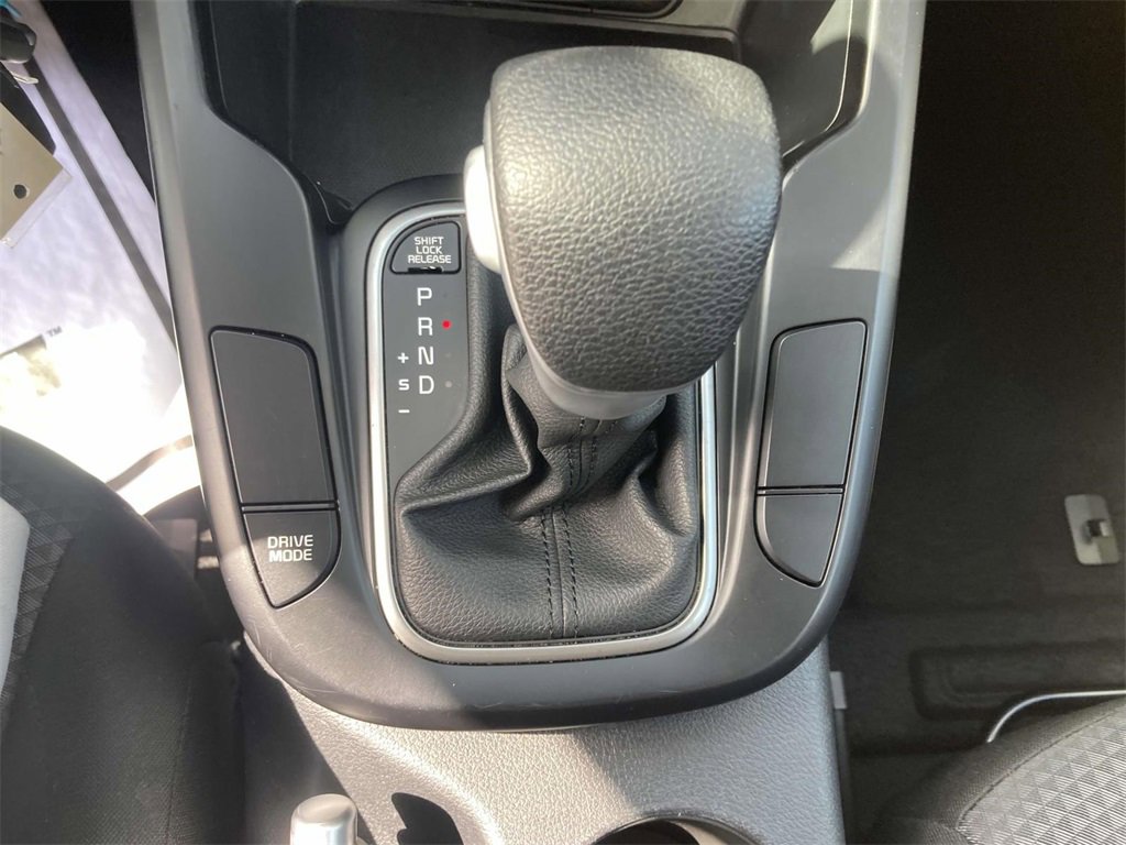 Used 2023 Kia Soul LX image 20