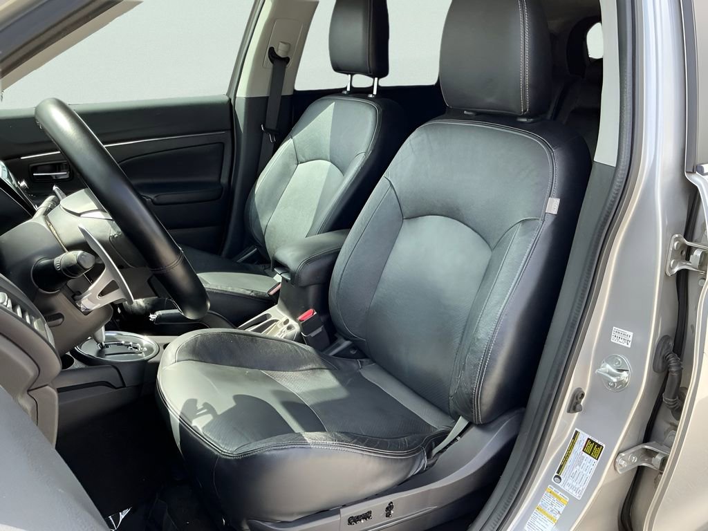 Used 2015 Mitsubishi Outlander Sport SE image 17