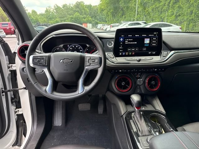 Used 2023 Chevrolet Blazer RS w/ Driver Confidence II Package FWD image 15