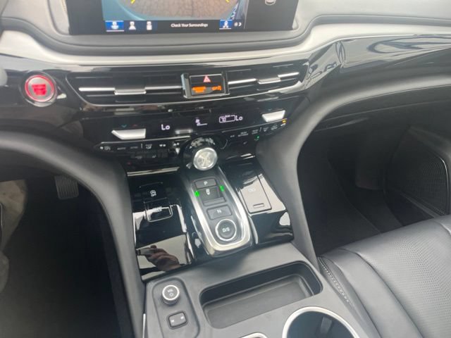 Certified 2026 Acura MDX SH-AWD w/ Technology Package image 38