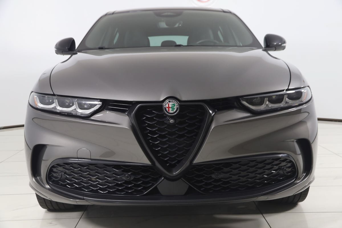 Used 2024 Alfa Romeo Tonale Veloce AWD/4WD image 55