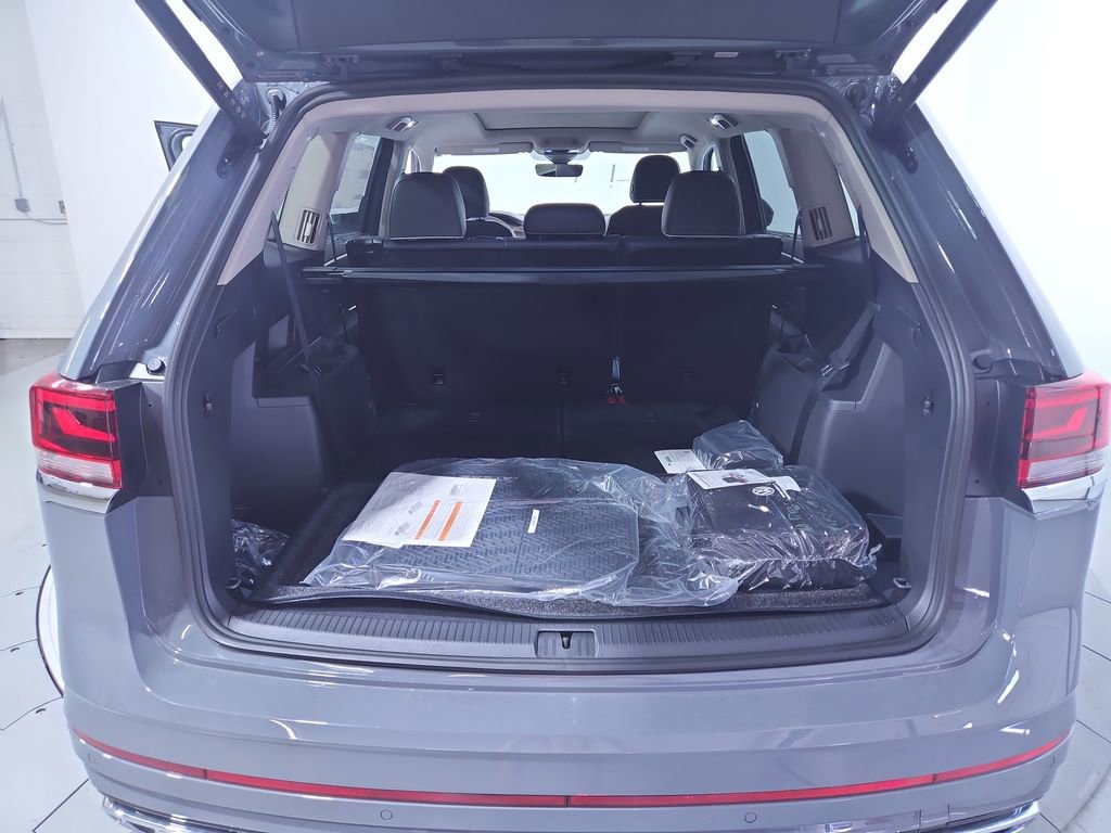 New 2026 Volkswagen Atlas SEL Premium R-Line image 23