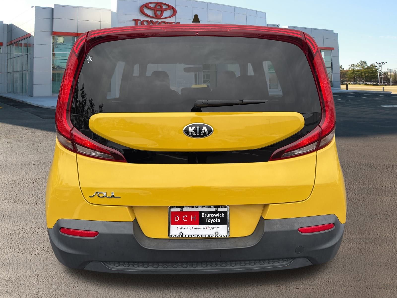 Used 2020 Kia Soul LX image 6