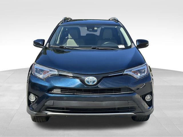 Used 2018 Toyota RAV4 Limited image 8