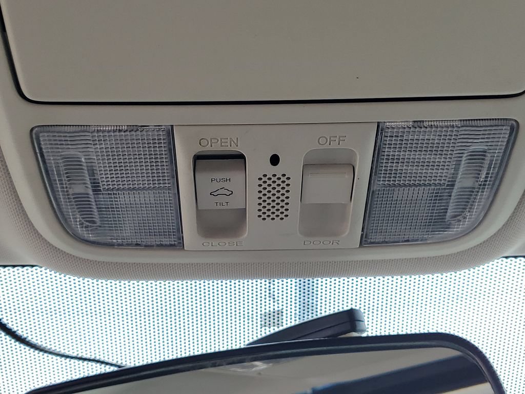 Used 2012 Honda CR-V EX-L image 29