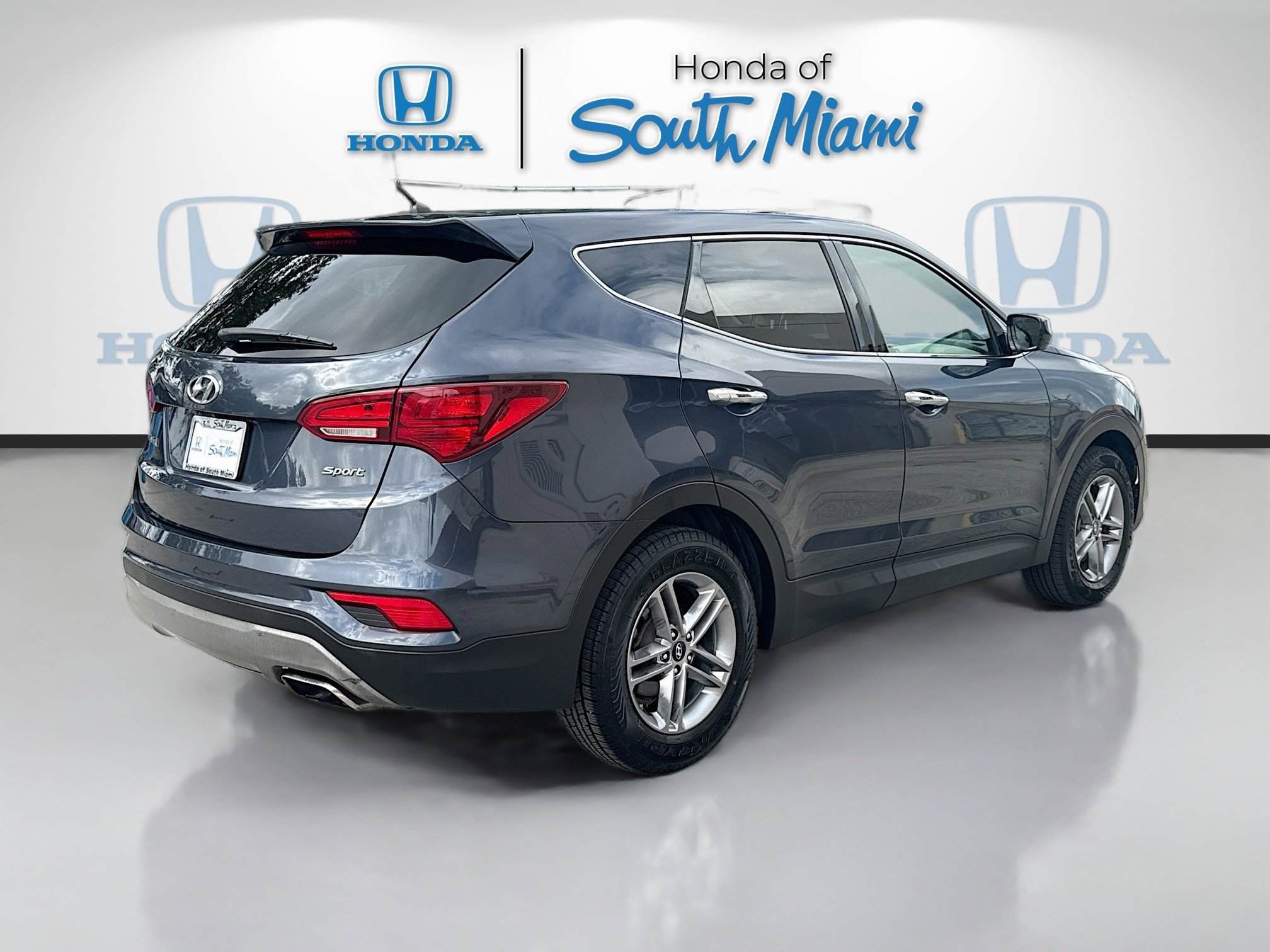 Used 2018 Hyundai Santa Fe Sport image 7