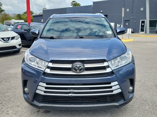 Used 2019 Toyota Highlander XLE image 6