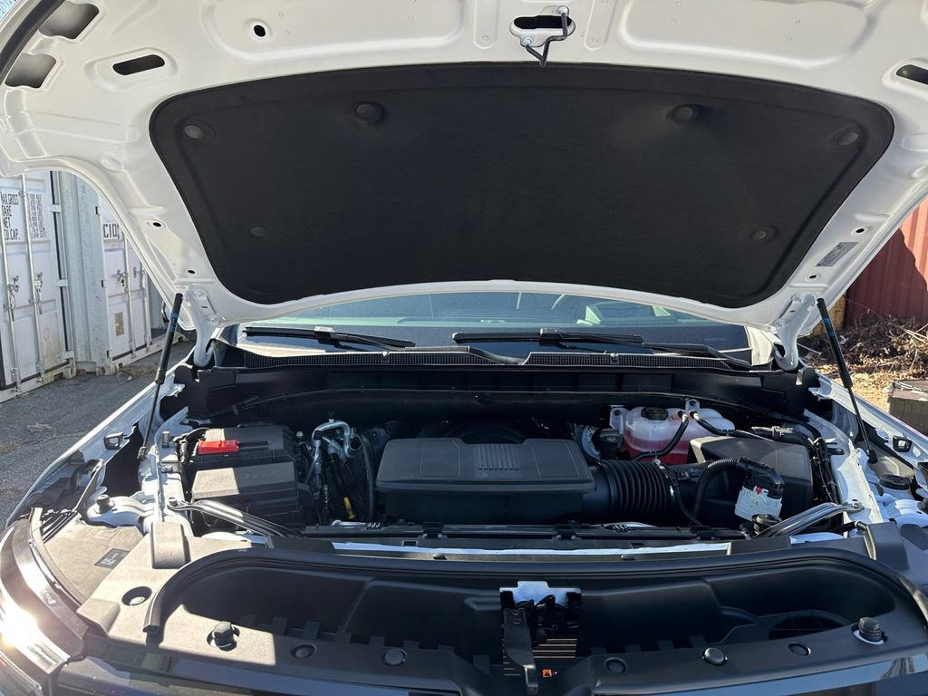New 2026 Chevrolet Suburban Premier AWD/4WD image 23