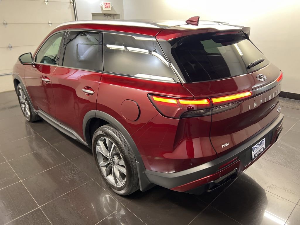 Used 2023 INFINITI QX60 Luxe w/ Vision Package image 4