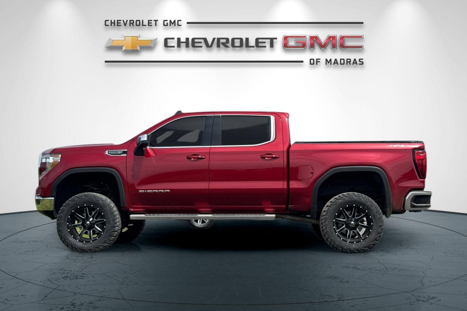 Used 2020 GMC Sierra 1500 SLE w/ SLE Value Package AWD/4WD image 6