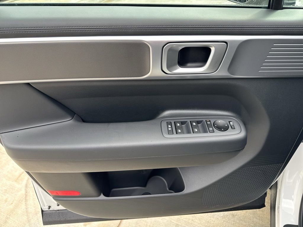 New 2026 Hyundai Santa Fe SE image 16