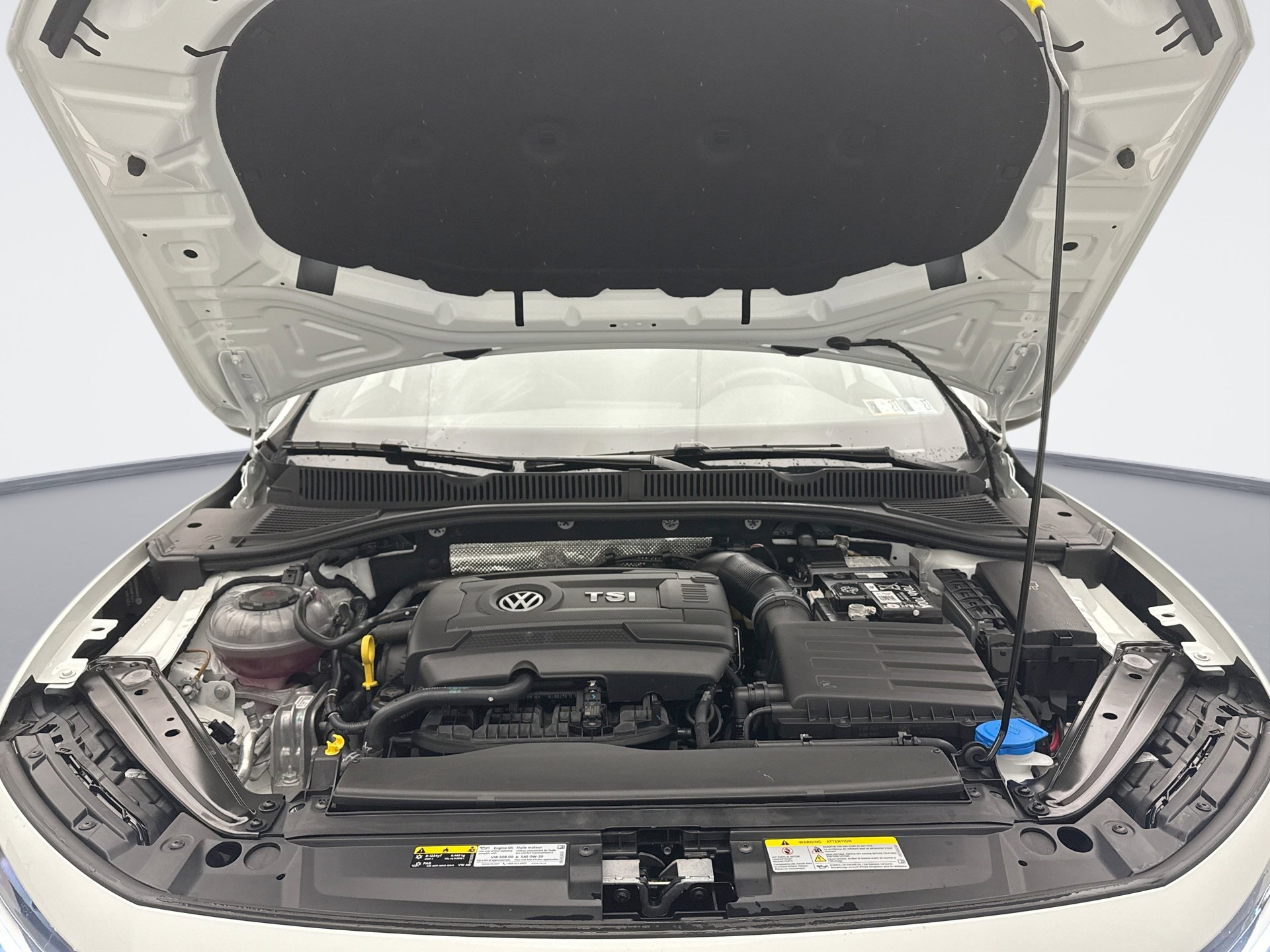 Used 2025 Volkswagen Jetta GLI Autobahn image 25