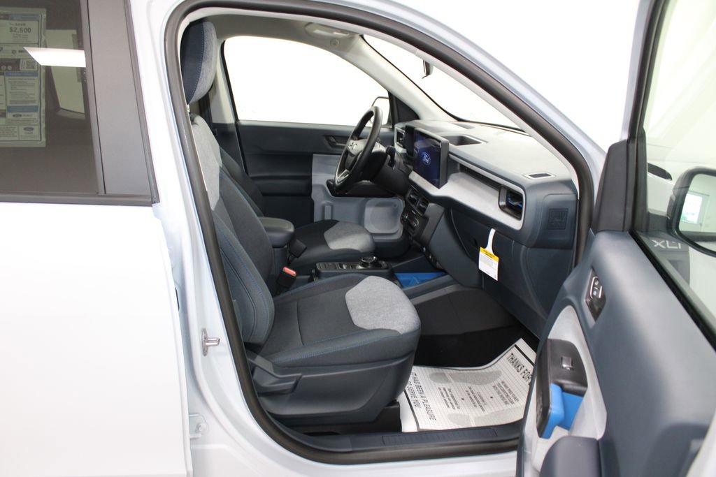 New 2025 Ford Maverick XLT image 27
