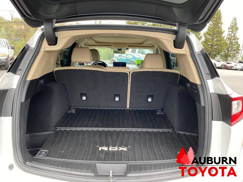 Used 2021 Acura RDX w/ Technology Package AWD/4WD image 11