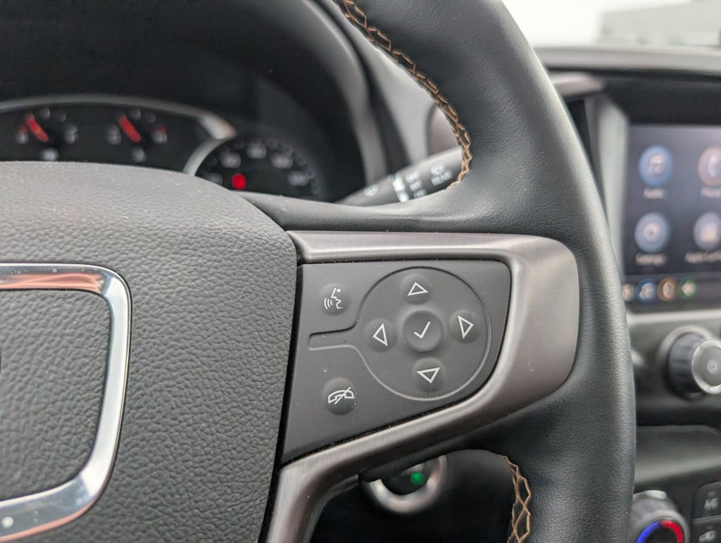 Used 2024 GMC Terrain AT4 w/ Tech Package AWD/4WD image 14