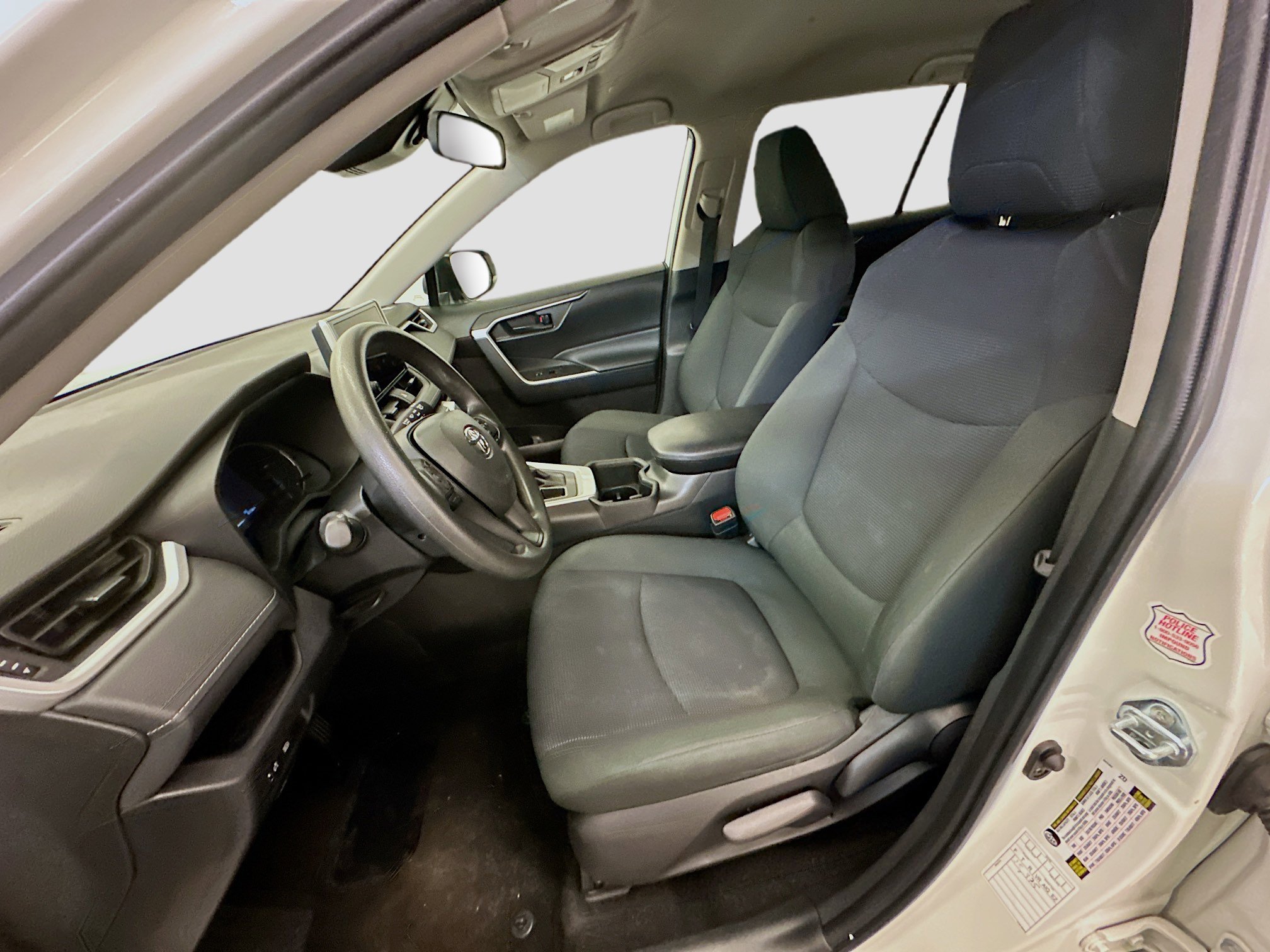 Used 2024 Toyota RAV4 LE image 13