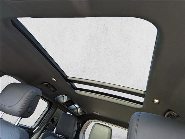 Certified 2023 Land Rover Defender 110 X image 16