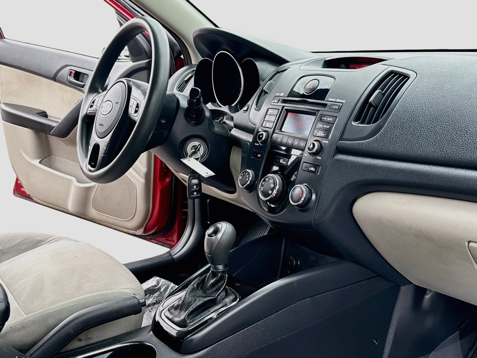 Used 2012 Kia Forte EX FWD image 15