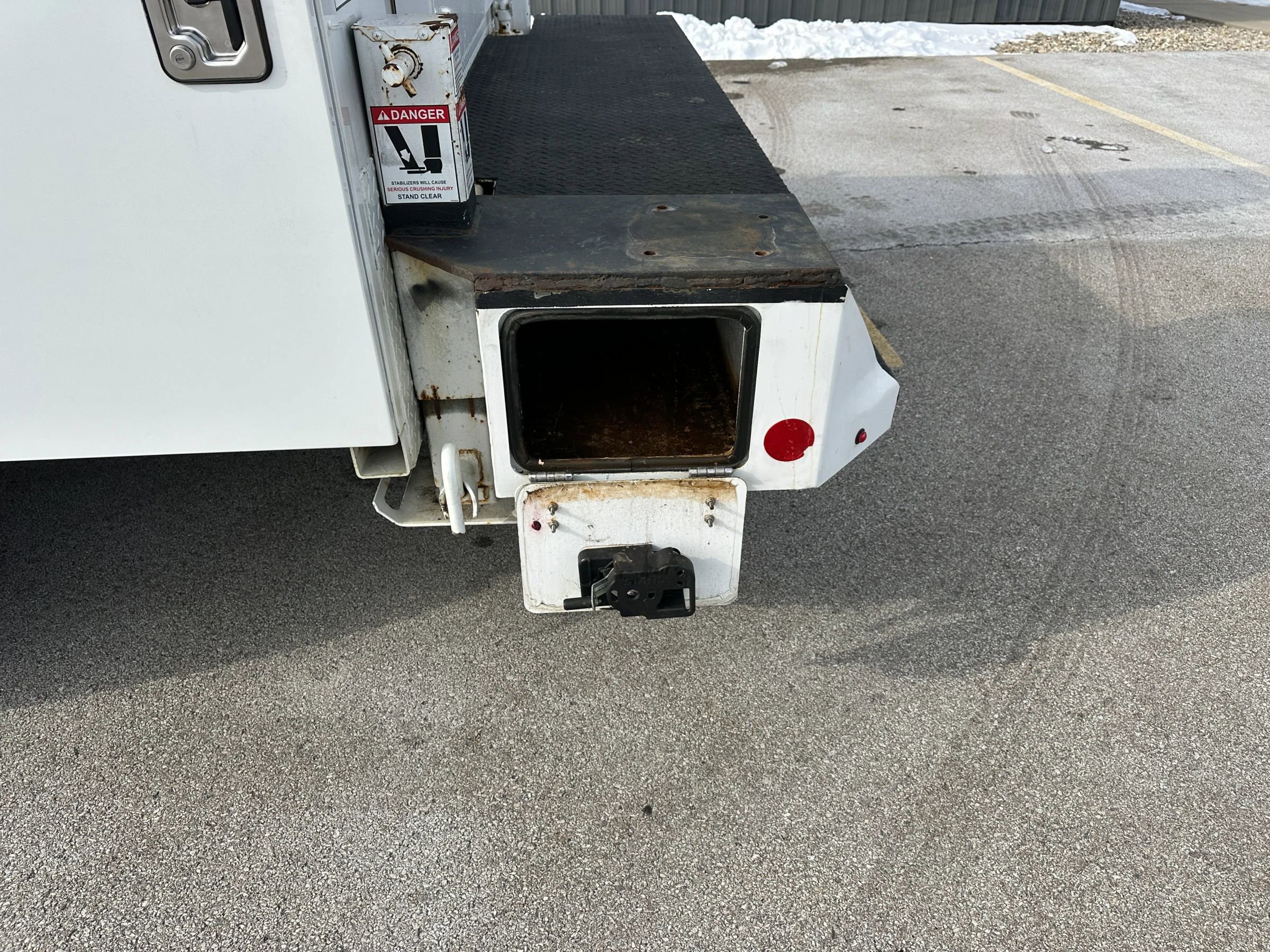 Used 2024 Ford F550 4x4 SuperCab Super Duty image 14