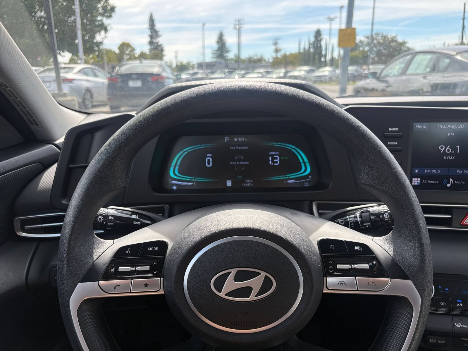 Used 2026 Hyundai Elantra Hybrid FWD image 22