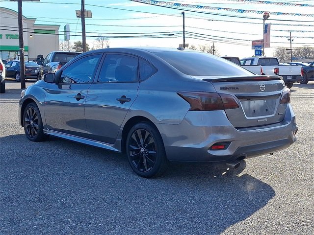 Used 2018 Nissan Sentra SR w/ SR Midnight Edition Package image 4