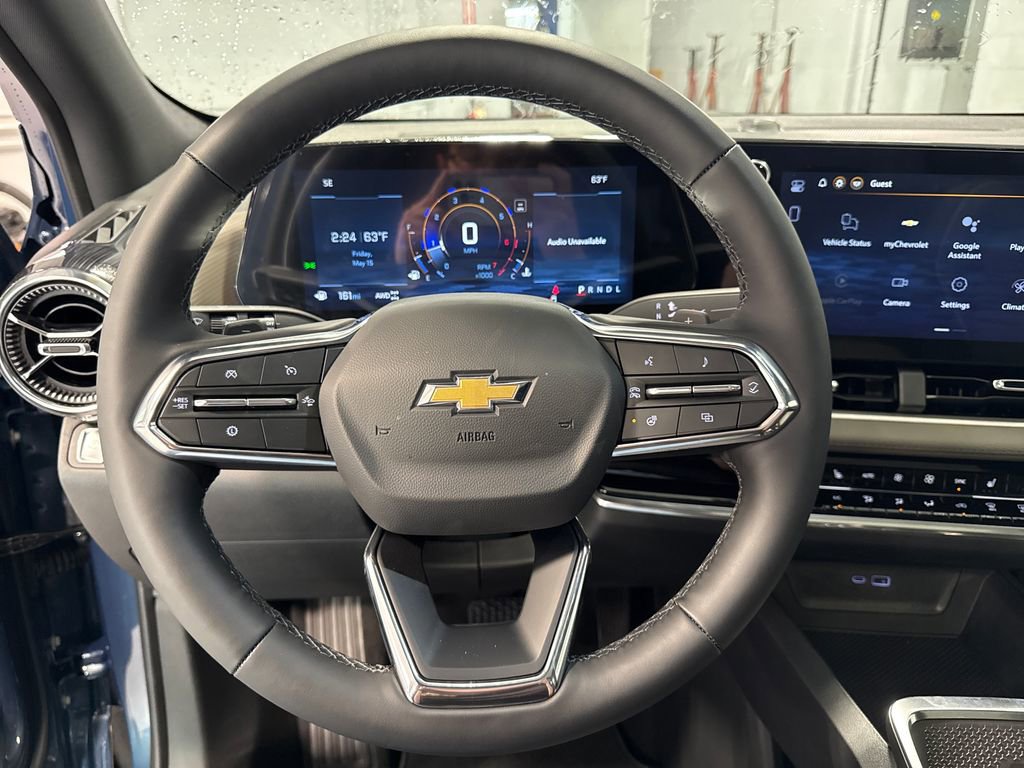 New 2026 Chevrolet Equinox LT w/ Convenience Package II AWD/4WD image 7