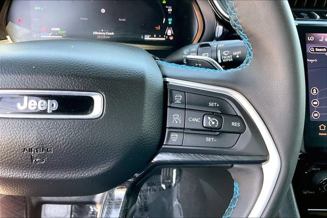 Used 2023 Jeep Grand Cherokee Trailhawk w/ Advanced Protech Group II AWD/4WD image 19